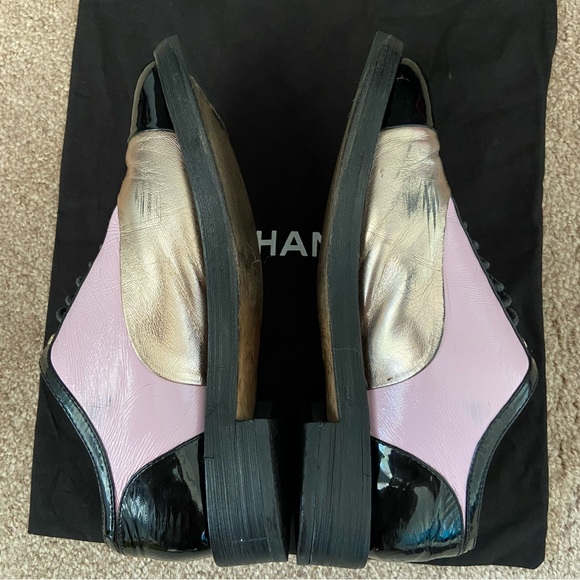 Chanel 2017 Cuba Cruise Collection Patent Leather Colorblock Oxfords Lac… - Picture 6 of 14
